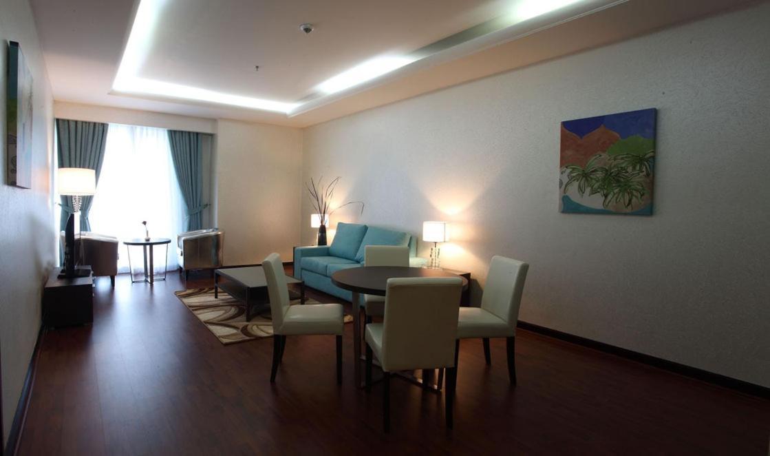 โกคุลัม พาร์ค โฮเต็ล โดฮา Hotel ภายนอก รูปภาพ