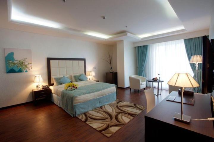 โกคุลัม พาร์ค โฮเต็ล โดฮา Hotel ภายนอก รูปภาพ